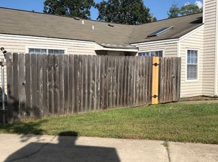 104 Elmhurst Cir UNIT B, Monroe, LA 71203