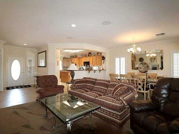 4th image of 2952 Foxtail Creek Ave