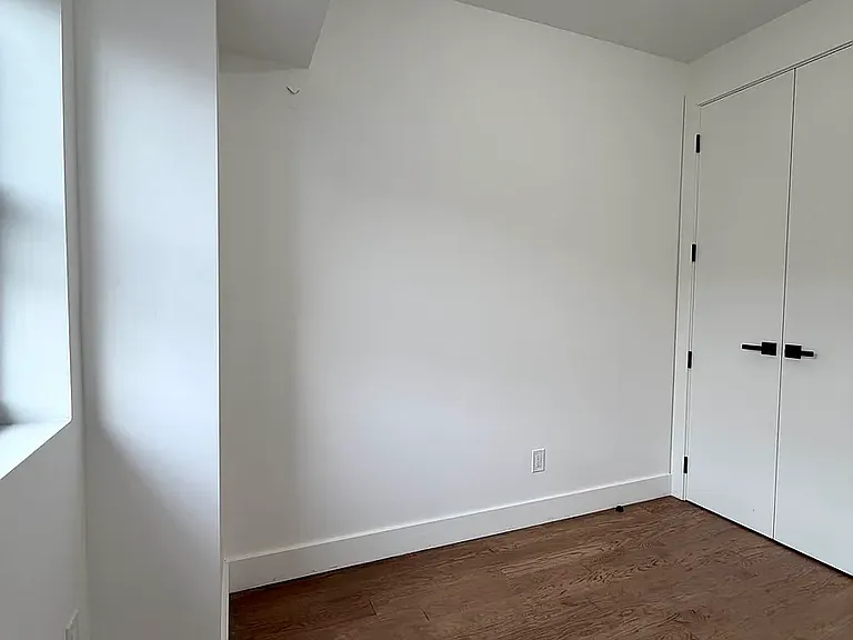 89 Veronica Pl #3D — Photo 9