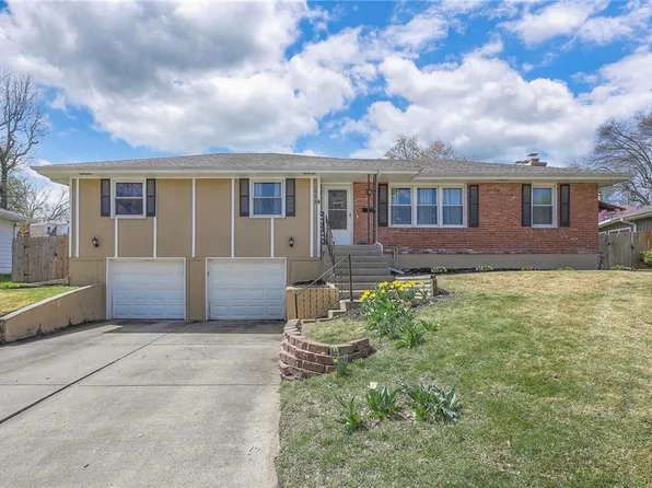 613 E Linwood Ter, Independence, MO 64055