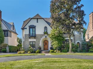 81 Nottingham Ter, Buffalo, NY 14216