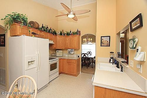 5th image of 3290 Sexton Dr