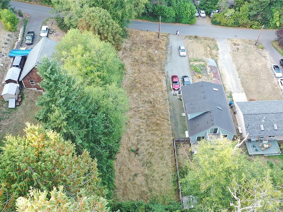 1st image of 6325 NE Pear Street