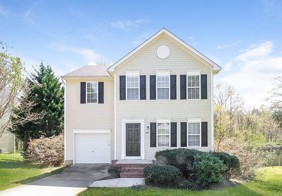 1st image of 300 Creekview Dr