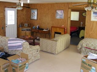 1113 S Ocean Dr, Port Lavaca, TX 77979
