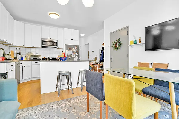 Rented by Highline Residential | media 5