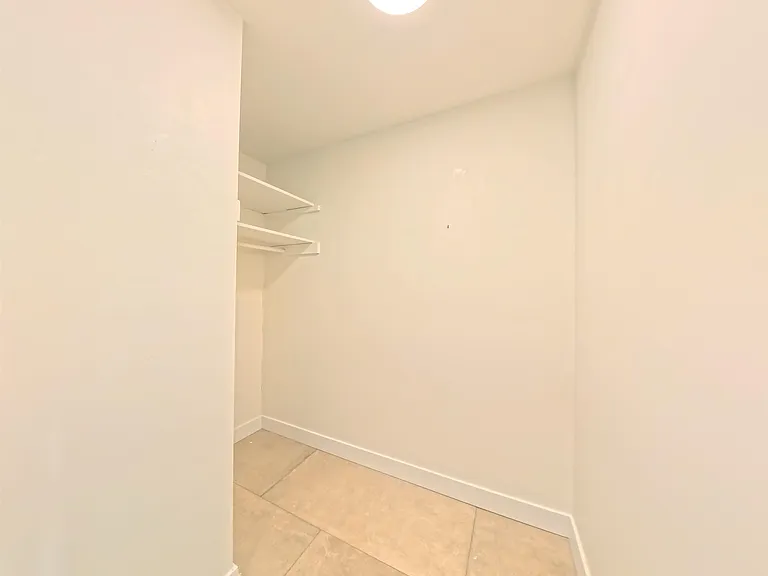 1540 Haro St #201 — Photo 14