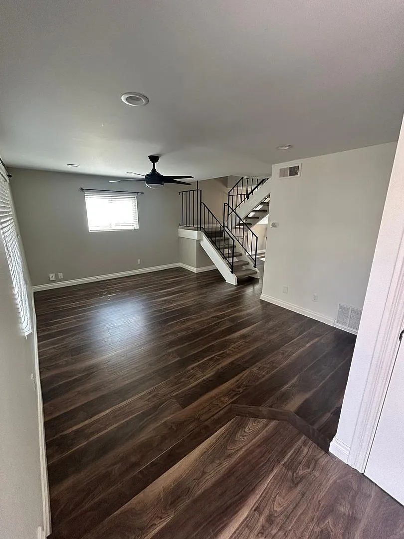 Fully upgraded 3 bedroom/1.5 Bath Two Story Condo! $3,745 — Photo 3