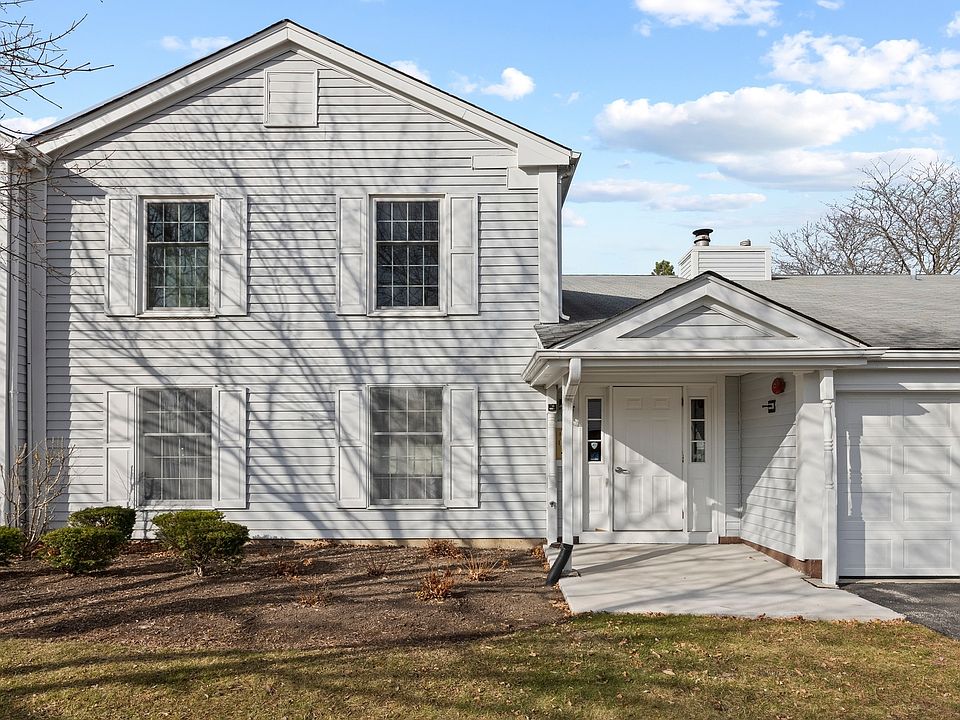1st image of 2151 Berkley Ct APT 102-D