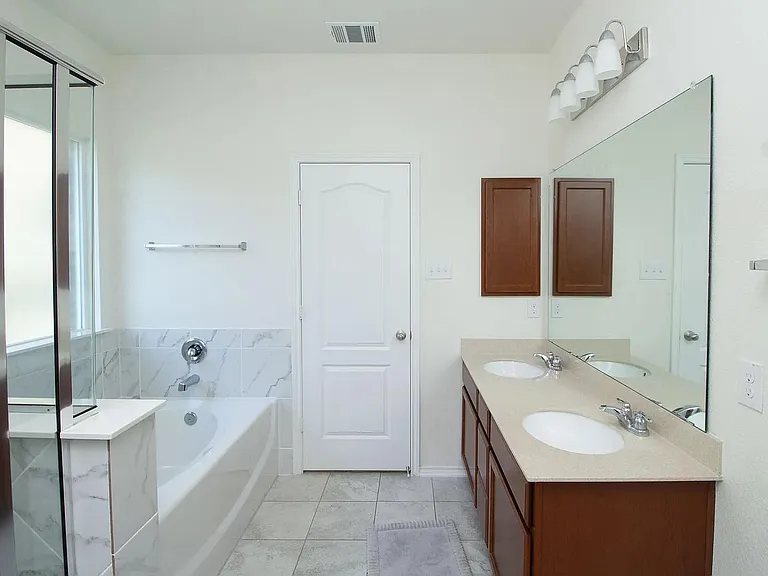 17403 Headstock Rd — Photo 13