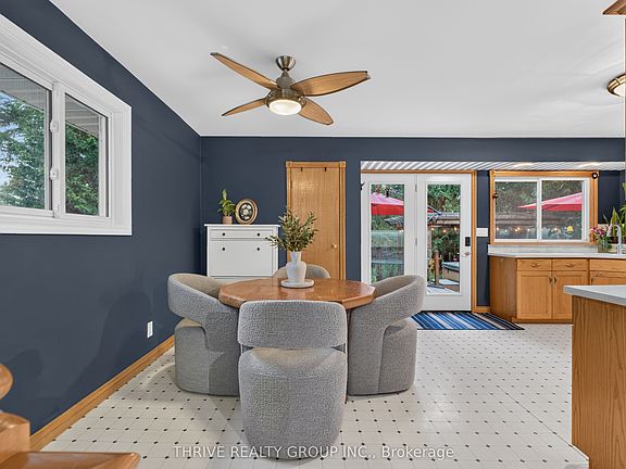 5th image of 190 Goddard Blvd