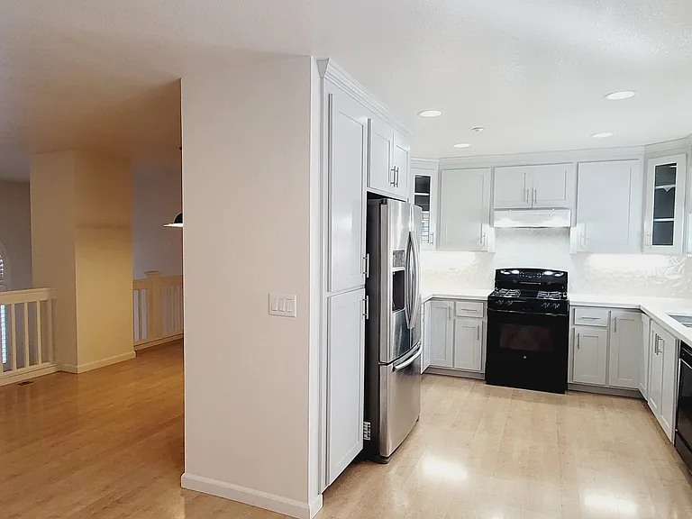 1102 Brooks Range Lndg — Photo 12