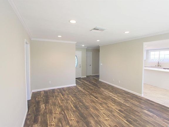 3rd image of 24220 Friar St