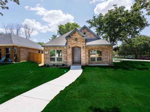 200 Pearl St, Cleburne, TX 76031