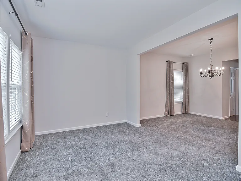 5115 Chapel Chase Ln — Photo 8