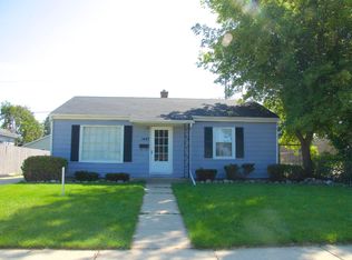 1447 Kingston Ave, Racine, WI 53402