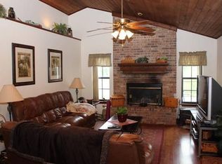 1095 Torren Point, Geneva, FL 32732