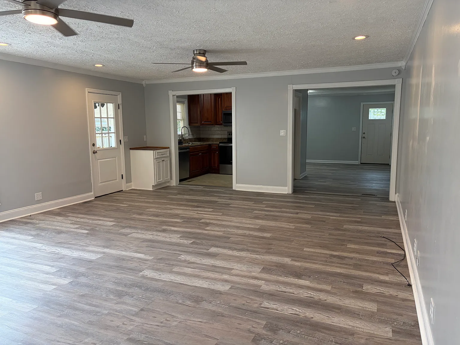 3 bed, 1533 sqft, $2,000 — Photo 4