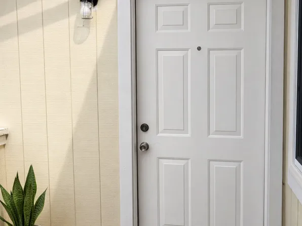 (undisclosed Address), Hayward, CA 94541