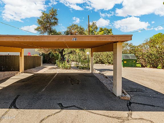 4th image of 5901 N Oracle Rd #Road28