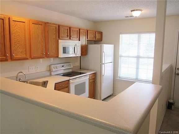3rd image of 309 Wilkes Place Dr #605
