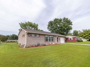 2637 Wisman Ln, Quincy, IL 62301
