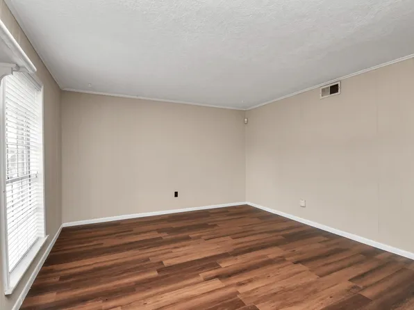 203 Kirkaldy Dr, Houston, TX 77015