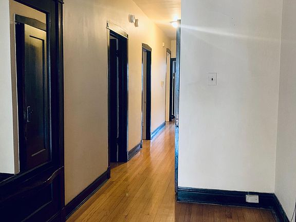 3rd image of 6749 S Cornell Ave #2
