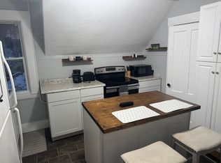 272 Front St APT 5, Manchester, NH 03102