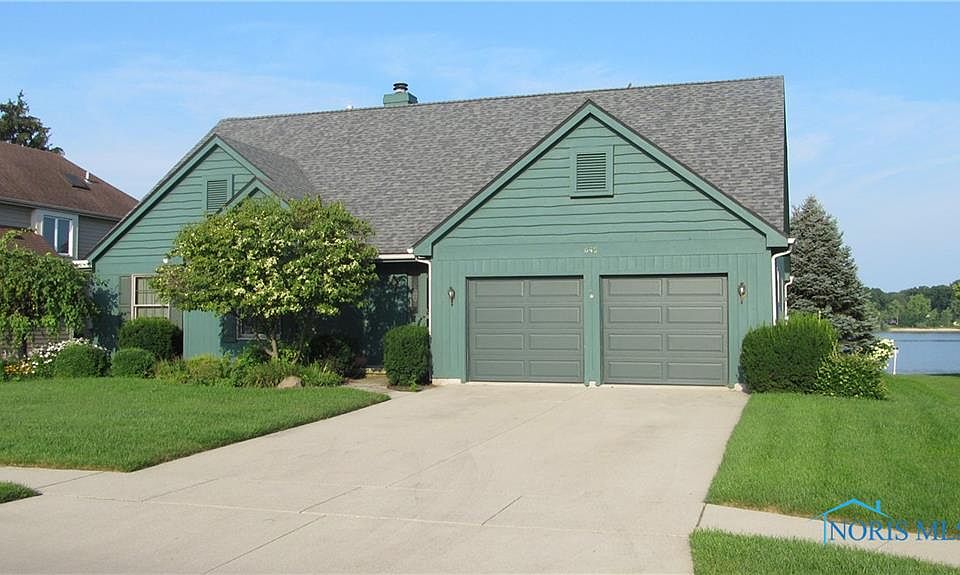 1st image of 642 E Shoreline Dr