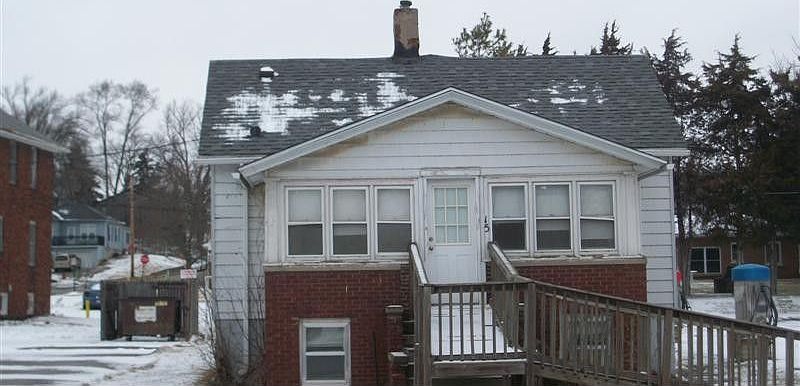 1st image of 15 3rd St