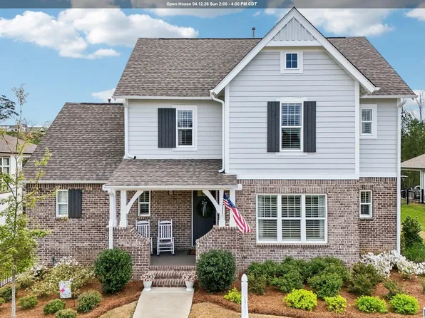 7747 Raleigh Dr, Trussville, AL 35173