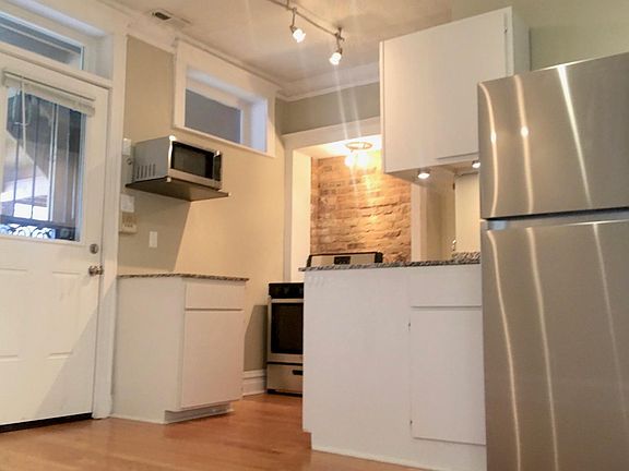 4th image of 1720 N Honore St #3