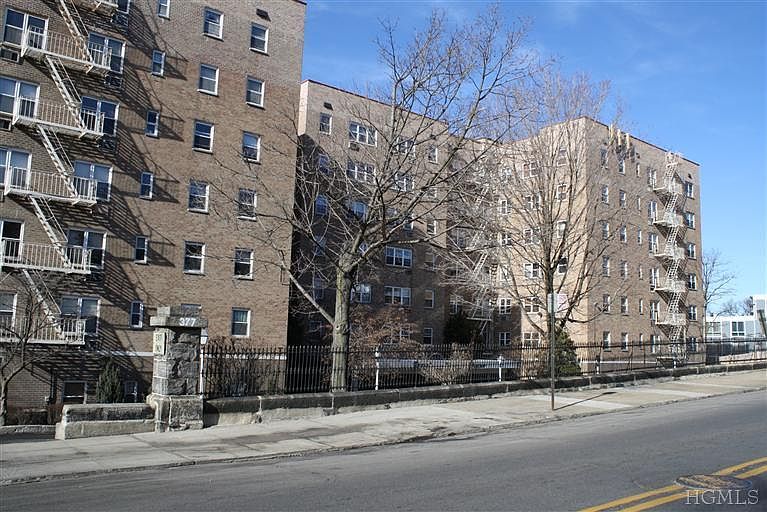 1st image of 377 N Broadway APT 217