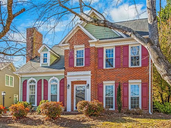 3rd image of 5706 Watercrest Dr