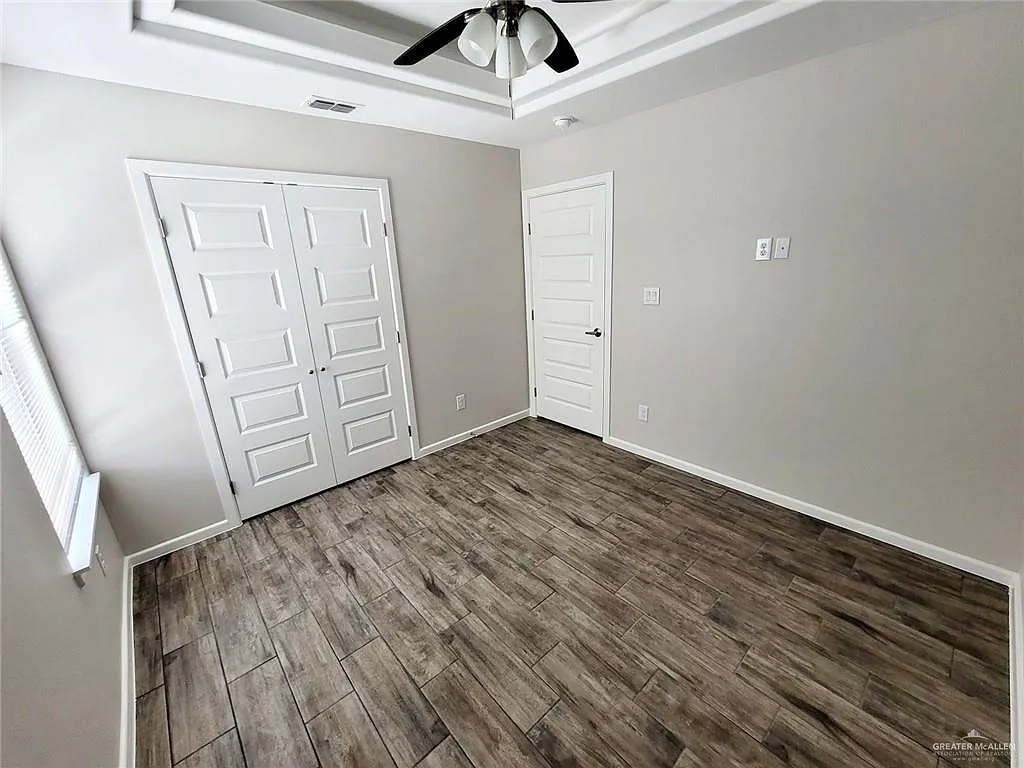 3 bed, 2.0 bath, 1090 sqft, $1,125 — Photo 4