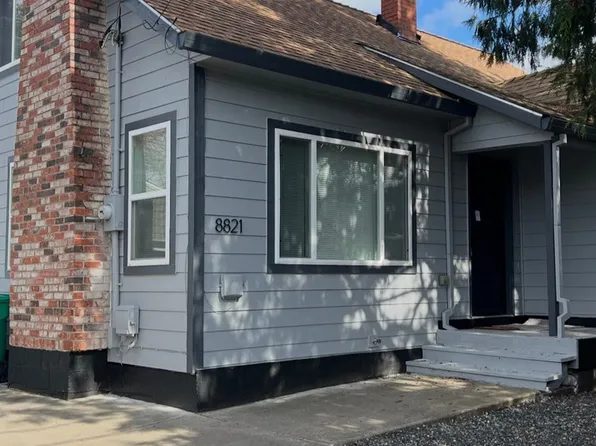 8821 SE Henderson St, Portland, OR 97266
