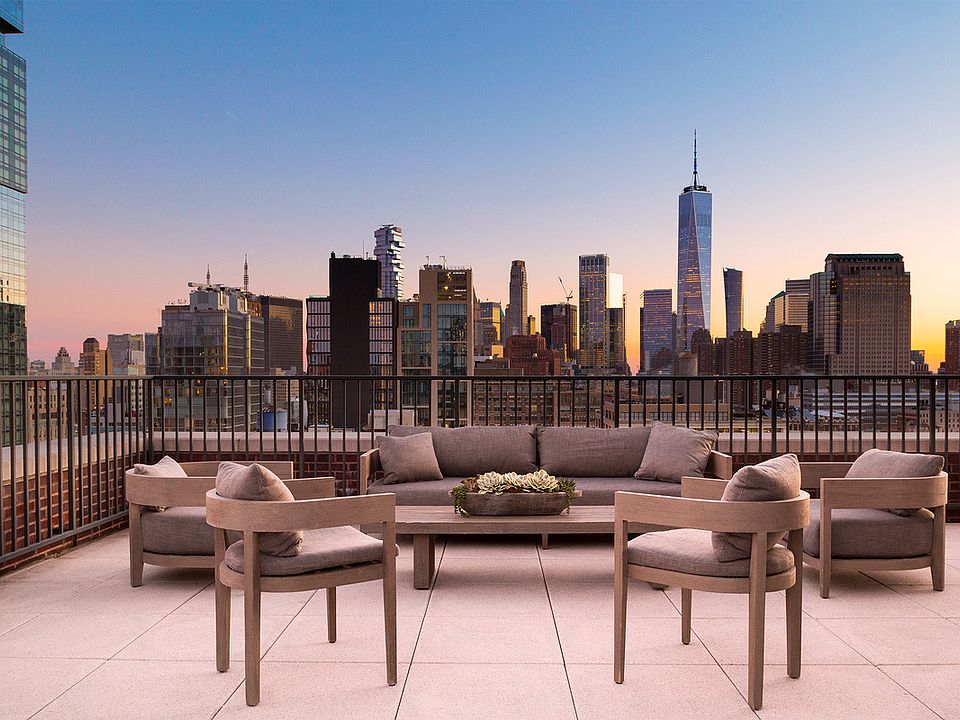 1st image of 70 Charlton St Penthouse A