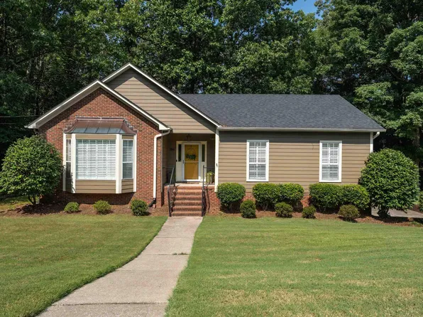 206 Stonecroft Dr, Helena, AL 35080
