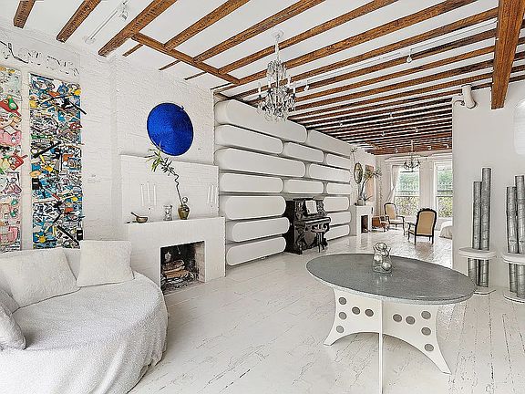 5th image of 137 Decatur St Floor 1