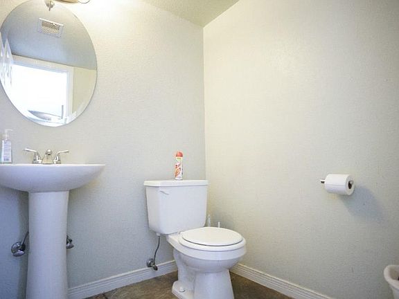 2nd image of 491 El Salto Dr