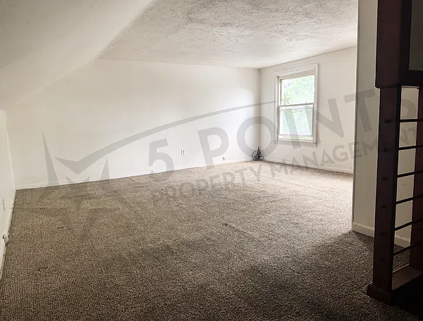 4404 E 175th St — Photo 12