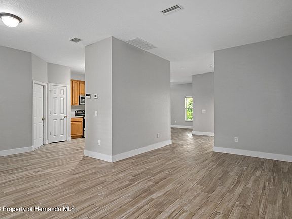5th image of 6035 Palomaglade Dr