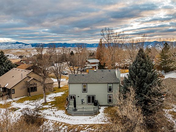 5th image of 1707 Meadowlark Ln