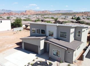 656 N 3025 W, Hurricane, UT 84737