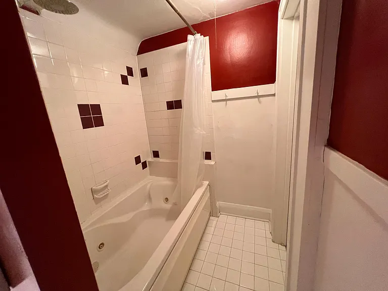 2549 Edgehill Rd — Photo 26