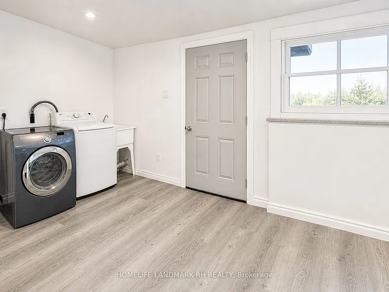 25066 Commodore Rd #102 — Photo 5