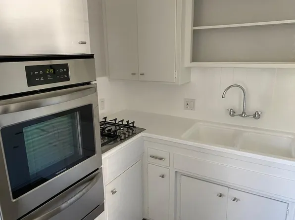 137 N Myrtle Ave #5, Monrovia, CA 91016