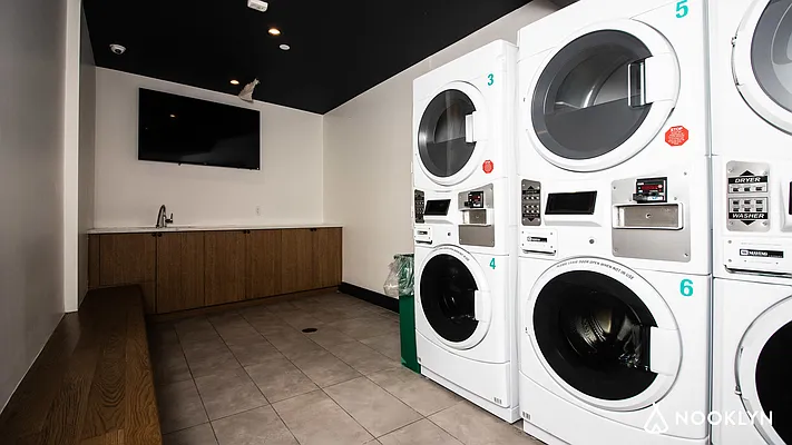 Rented by Nooklyn NYC LLC | media 38