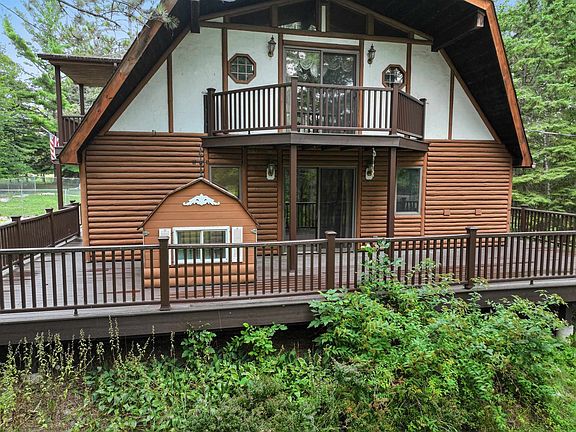 3rd image of 4694 Bay De Noc Dr